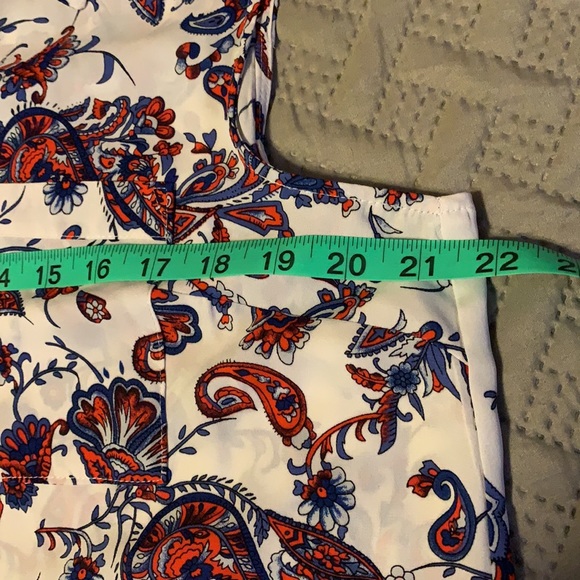NWOT Paisley Print Button Up Tank - Picture 6 of 9